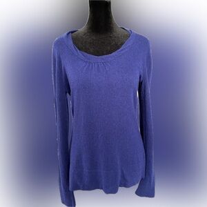 Banana Republic Luxury Cashmere Blend Sweater - Size Medium